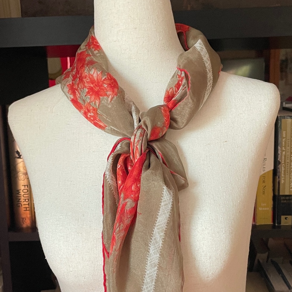 vintage scarf - Picture 3 of 5